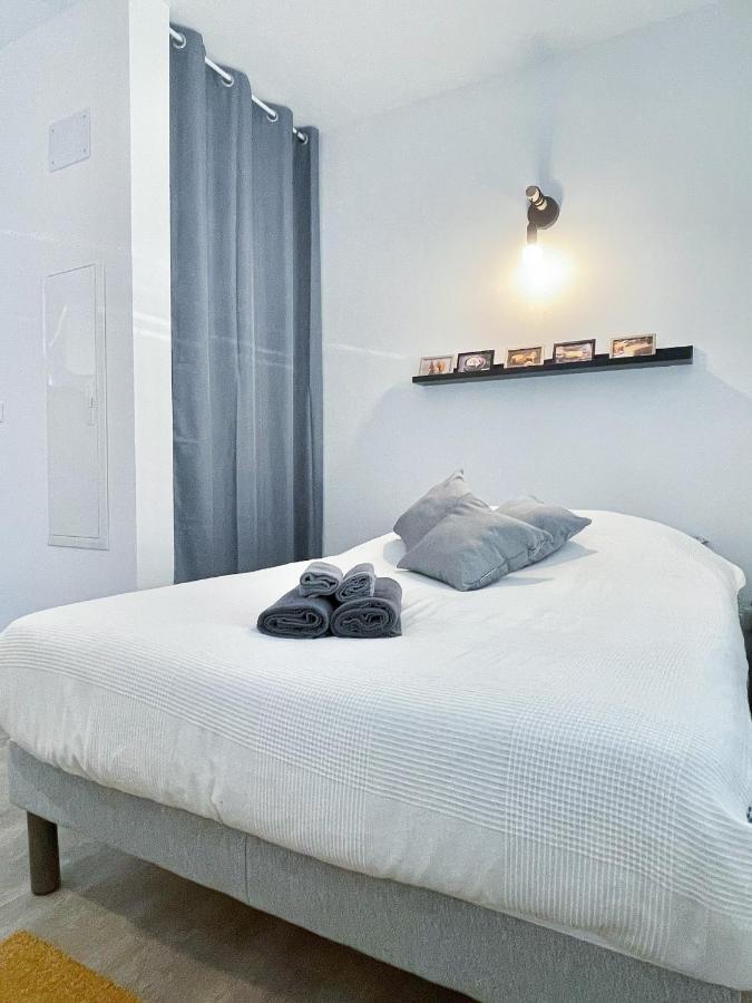 Le Paradis Fiscal, 5Min Bale, Parking Prive Saint-Louis  Luaran gambar